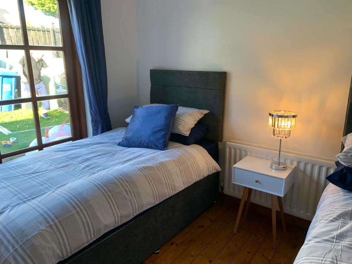 Holiday Home in Ballycastle - Fáinne na Cairde Esterno foto