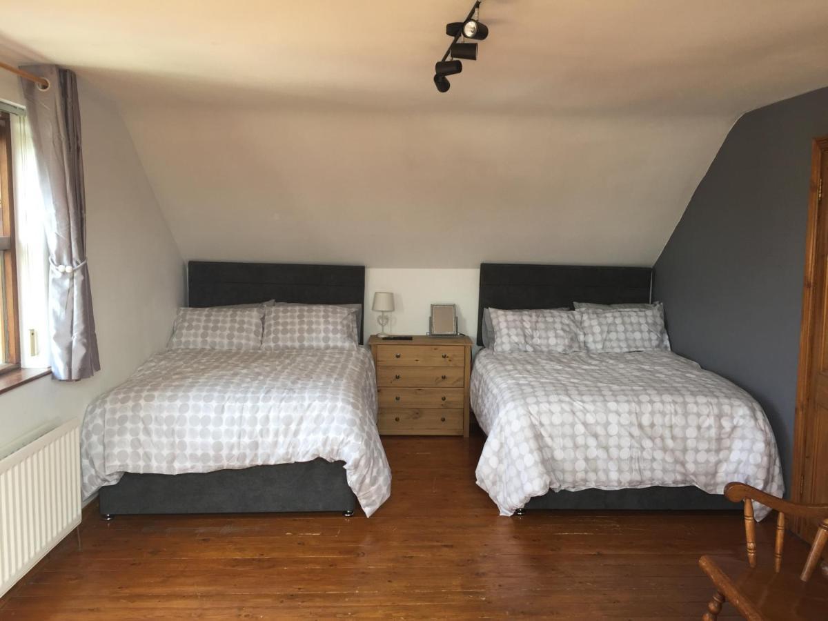 Holiday Home in Ballycastle - Fáinne na Cairde Esterno foto