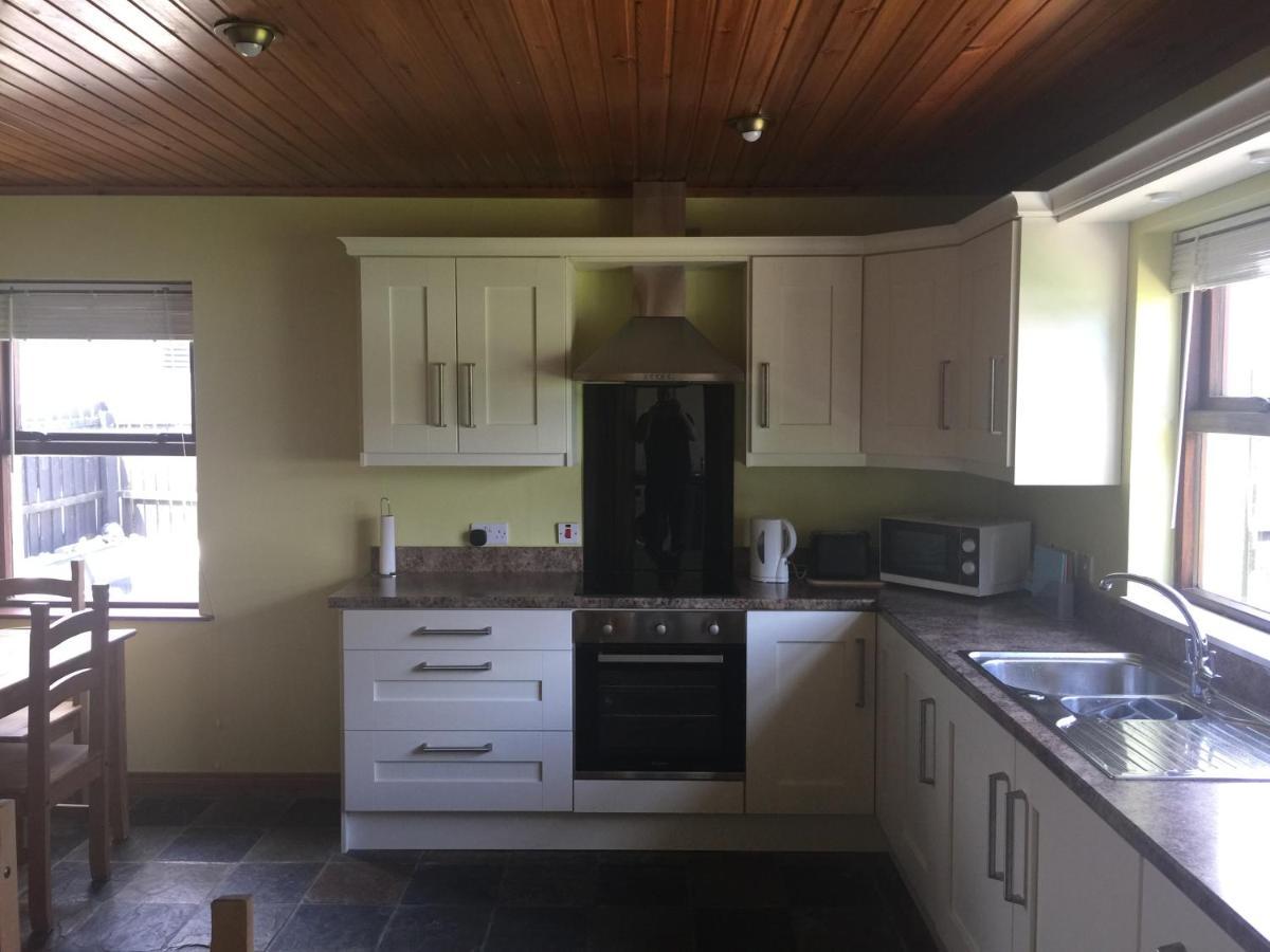 Holiday Home in Ballycastle - Fáinne na Cairde Esterno foto