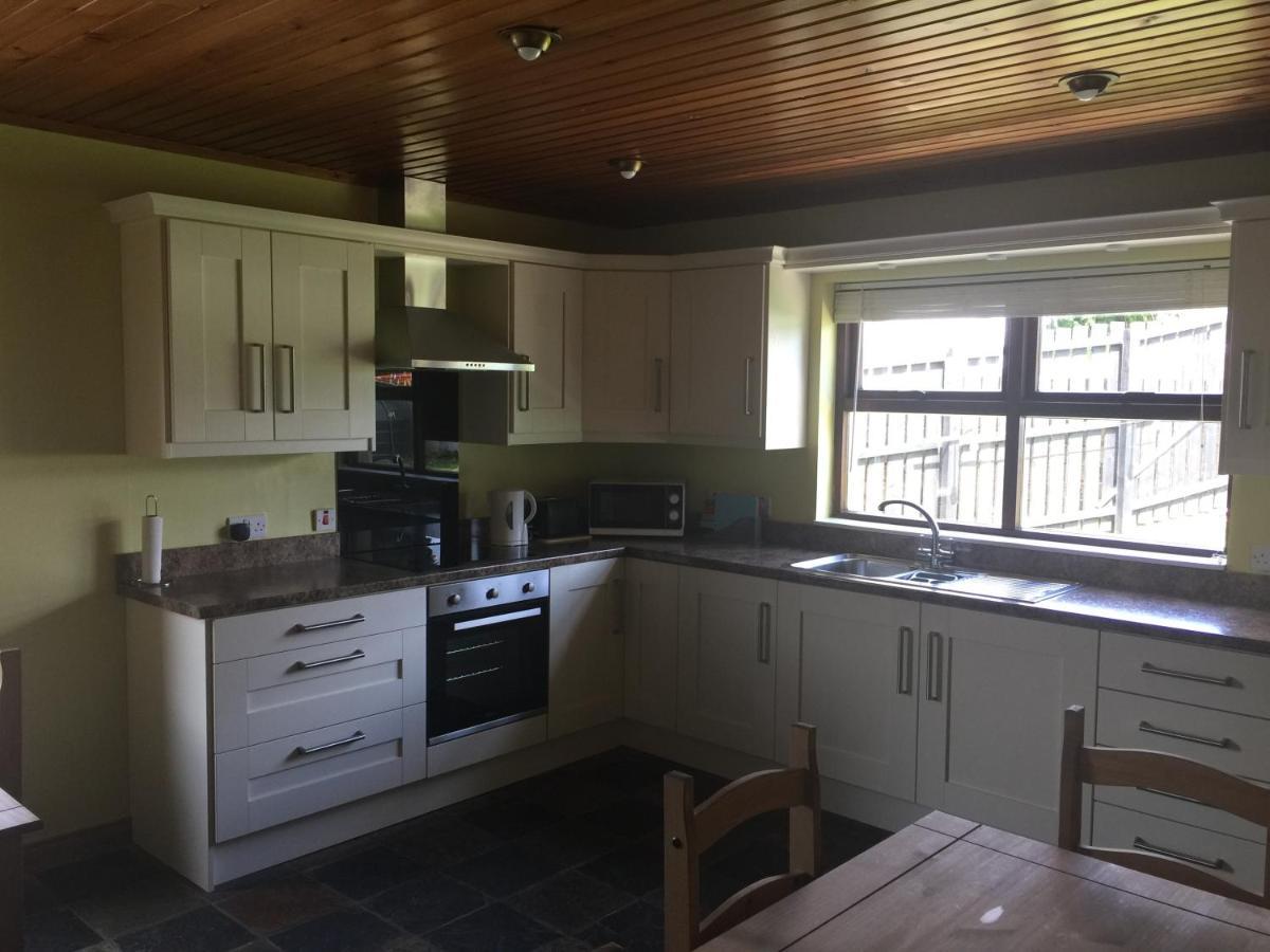 Holiday Home in Ballycastle - Fáinne na Cairde Esterno foto
