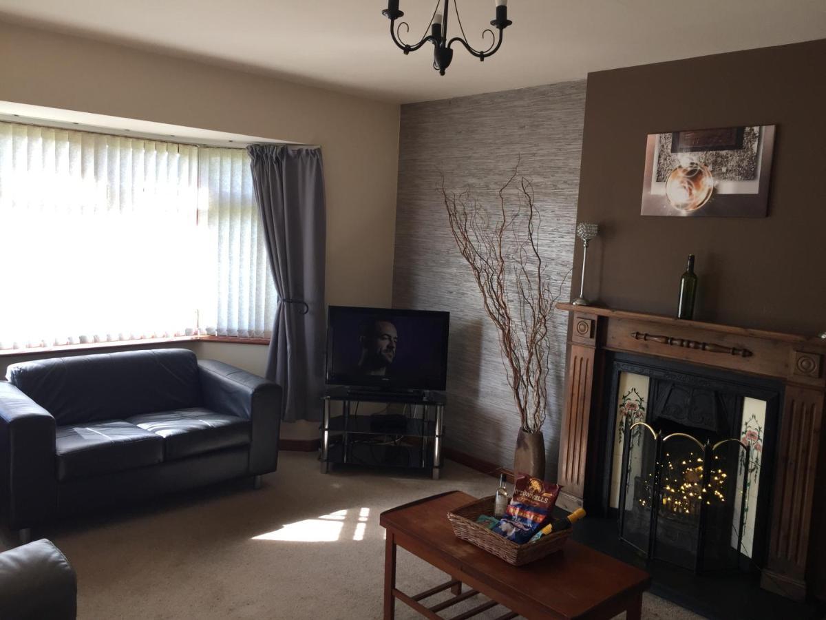 Holiday Home in Ballycastle - Fáinne na Cairde Esterno foto